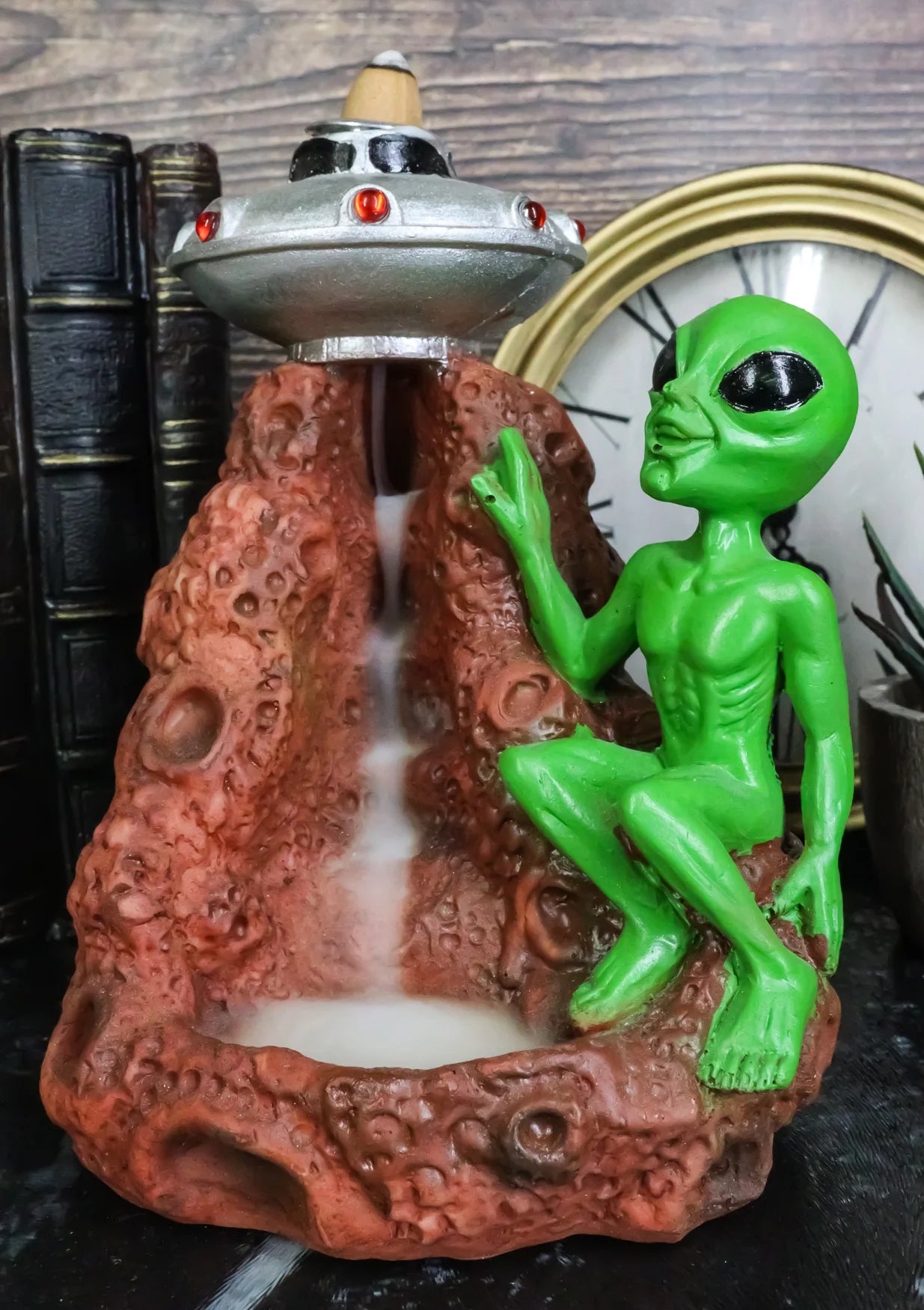 UFO Green Roswell Alien with Flying Saucer Spaceship Backflow Incense Burner