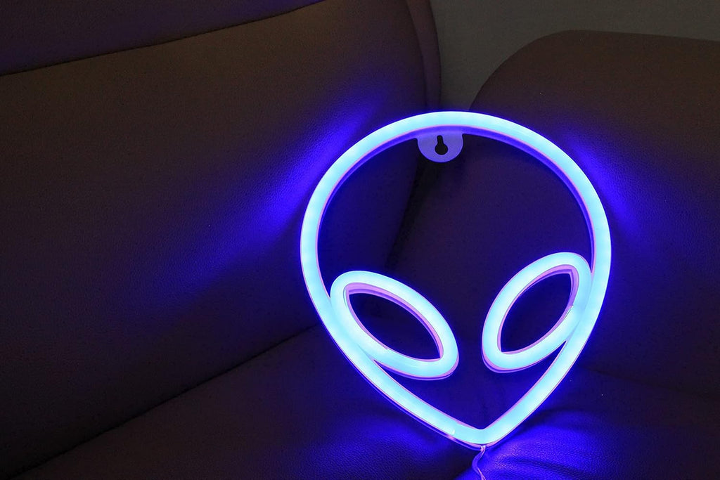 Alien Neon Sign Led Signs Alien Lamp for Wall Decor Neon Lights for Bedroom Asthetic Room Decor Alien Decorations Battery/Usb Operated(Blue)